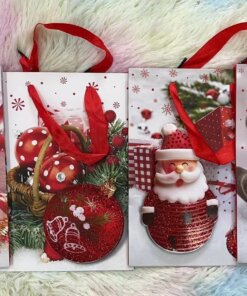 BOLSA REGALO NAVIDAD 26X32X10CM 1UND