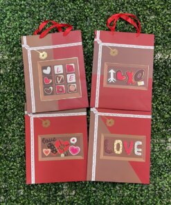 BOLSA DE REGALO DE LOVE 39X30X12CM 1UND