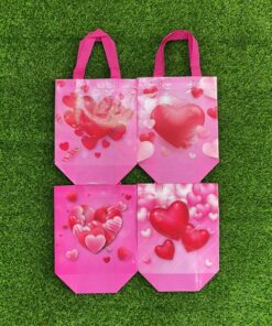 BOLSA ECOLÓGICA PLÁSTICA DE CORAZÓN ROSADO 23X22X11CM 1UND