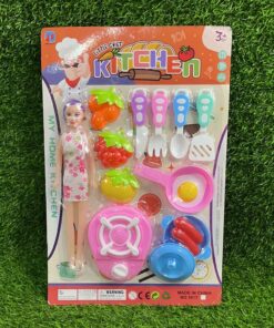 SET DE COCINA CON MUÑECA 1UND