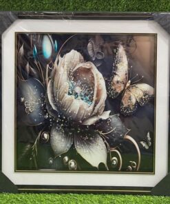 PINTURA DE CUADRO 64*64*4CM 1UND