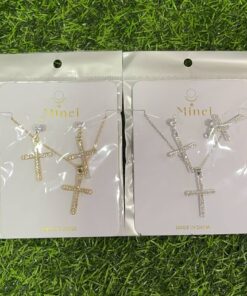 JUEGO DE CADENA CON ARETES DE CRUZ 1UND