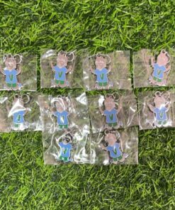 CHARM DE ACERO DISEÑO NIÑO Y LETRA ¨V¨ 1UND (10PCS)