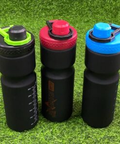 BOTELLA DE AGUA DE COLOR NEGRA CON TAPA DE COLOR LISO SPORTS BOTTLE 1000ML 1UND