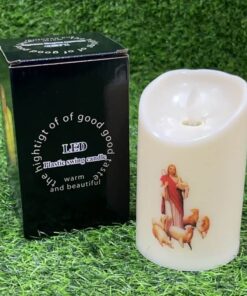 CANDELA LED CON DISEÑO DE JESÚS Y SANTA MARÍA 8X13.5CM 1UND