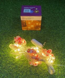 LUZ NAVIDEÑO CON DISEÑO DE CORTINA BOLITA + MUÑECO NIEVE 1UND