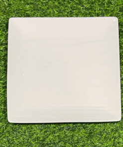 PLATO CERÁMICA CUADRADO DE COLOR BLANCO CON DISEÑO MADERA 8" 1UND