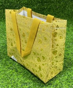 BOLSA REUTILIZABLE DE CORAZÓN COLOR DORADO / PLATEADO 22*23*10 1UND