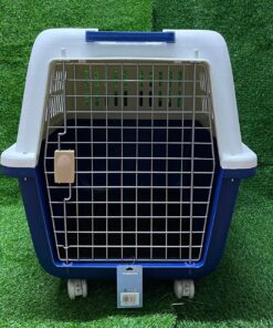 CAJA TRANSPORTADORA RECTANGULAR CON RODÍNES 81X57X59 1UND