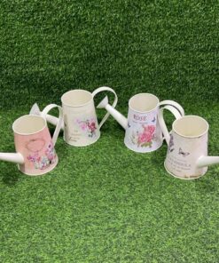 ADORNO DE REGADERA CON FLOR 9.5*14.5*12.5 1UND