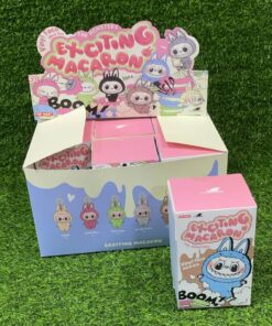 MUÑECO LABUBU DE CAJA SORPRESA EXCITING MACARON 11*9*17CM 1UND