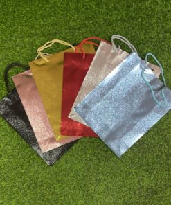 BOLSA DE REGALO DE COLOR LISO CON DISEÑO 32*25.5*10.5 1UND
