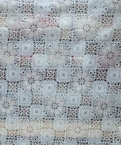 MANTEL EN ROLLO D/JARRO Y FLOR PLATEADO 1.37*20M 1UND
