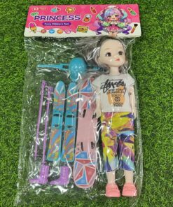 MUÑECA PRINCESA CON PATINETA 2028-23 1UND