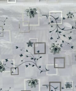 MANTEL EN ROLLO DE TRANSPARENTE CON DISEÑO MARIPOSA, RAMA Y FLOR COLOR GRIS 1.37*20M 1UND