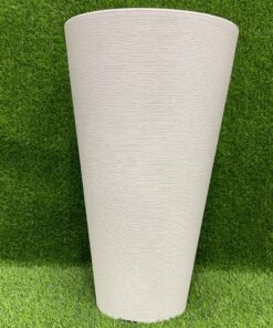 MACETA PLÁSTICA REDONDA DE COLOR BLANCA CON DISEÑO 35*59CM 1UND