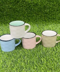 JARRA CERÁMICA PEQUEÑA DE DISEÑOS CON COLOR LISO Y BORDE DE COLOR NEGRA 1UND