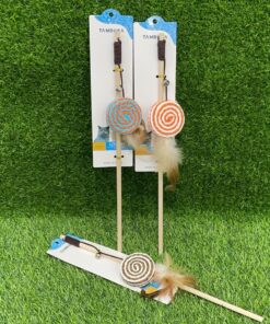 JUGUETE PARA GATO DE CONFITE CON PLUMA 1UND