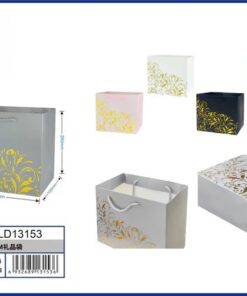 BOLSA DE REGALO DE COLOR LISO CON DISEÑOS DORADOS 32*26*12CM 1UND