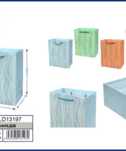 BOLSA DE REGALO DE COLOR LISO CON DISEÑOS 32*26*12CM 1UND