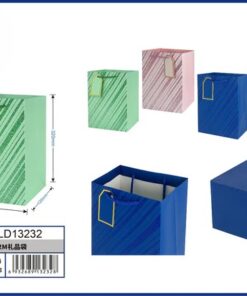 BOLSA DE REGALO DE COLOR LISO CON DISEÑOS Y CON ETIQUETA 32*26*12CM 1UND