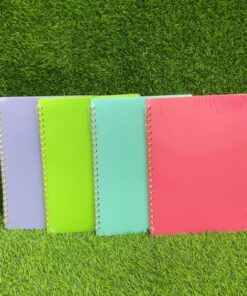 CUADERNO CON RESORTE DE COLOR LISO A4 80HOJAS 22.5*29.5CM 1UND / 90428-35